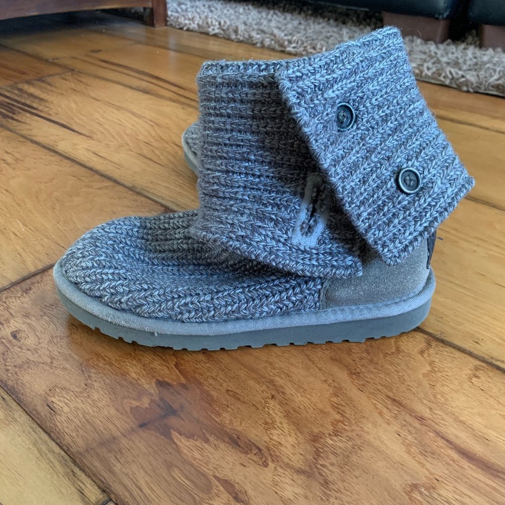 Grey UGGs Size 3